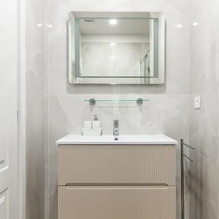 Blue Azzo Gardino N9 Interno 4 Болонья