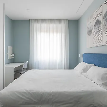 Blue Azzo Gardino N9 Interno 4 Болонья